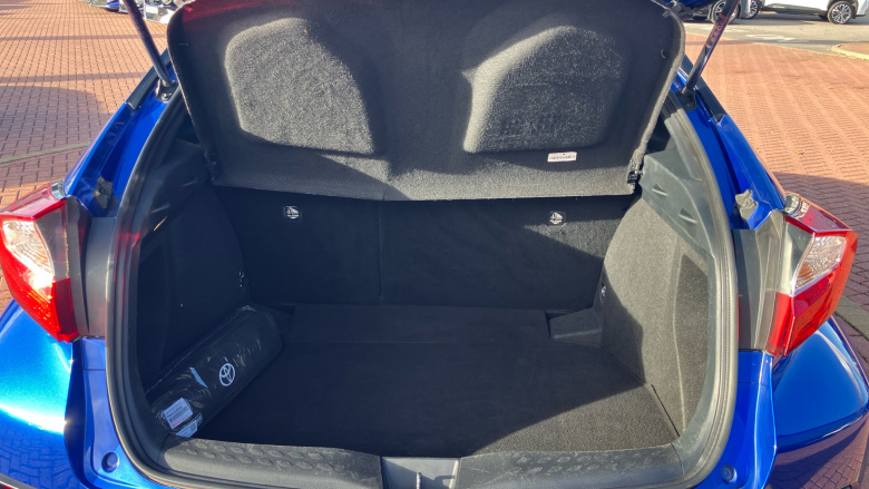 Toyota C-HR 1.8 Hybrid Design 5dr CVT Hybrid Hatchback